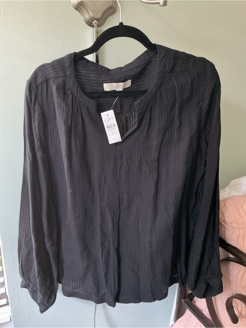 LOFT XL Black Lightweight Long-Sleeve Blouse nwt